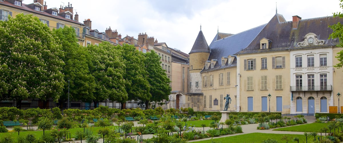 Jardin de Ville montrant parc