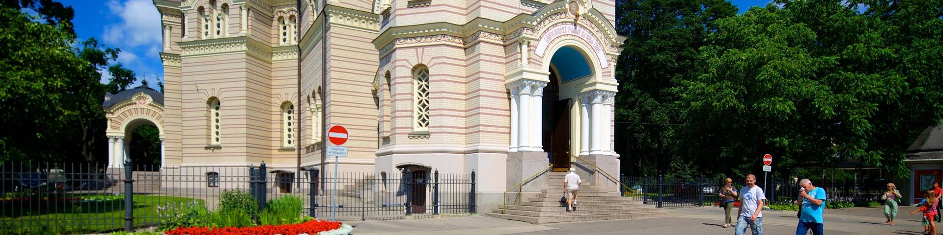 Cathedral of Christ\'s Nativity showing a church or cathedral, religious elements and street scenes