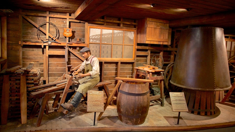 Speight\'s Brewery which includes interior views