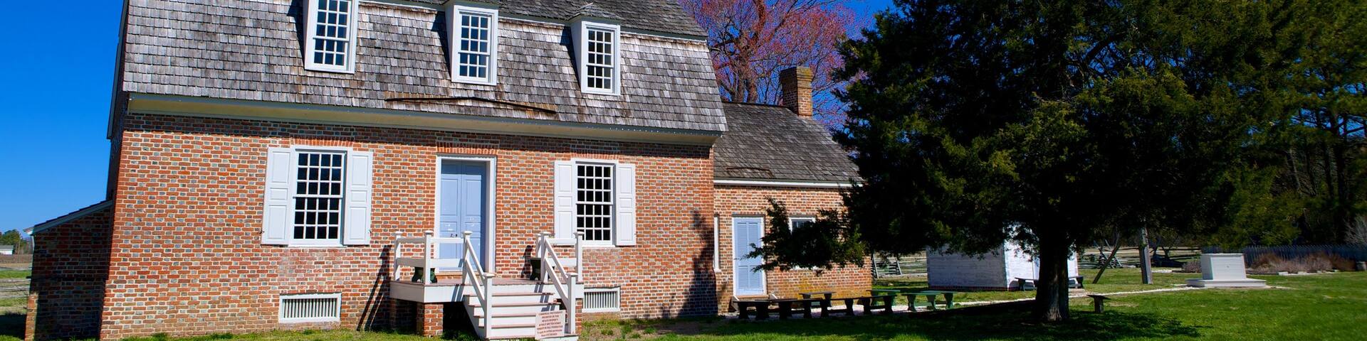 Pemberton Historical Park featuring a house