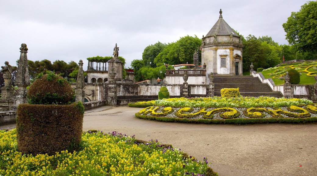 Bom Jesus do Monte which includes a garden and a church or cathedral