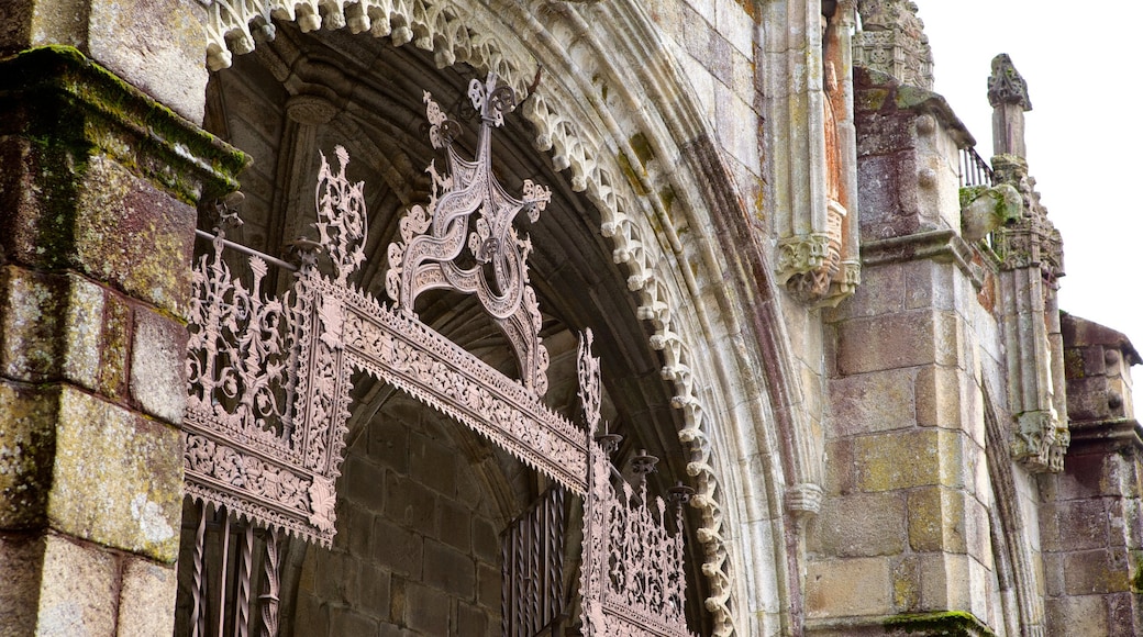 Kathedraal van Braga toont historisch erfgoed en historische architectuur