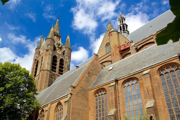 Oude Kerk qui includes église ou cathédrale et patrimoine architectural