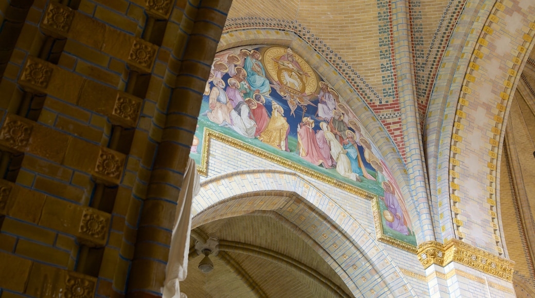 Cathedral of Saint Bavo showing religious elements, a church or cathedral and interior views