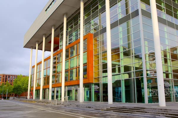 Centre Ceramique which includes street scenes and modern architecture