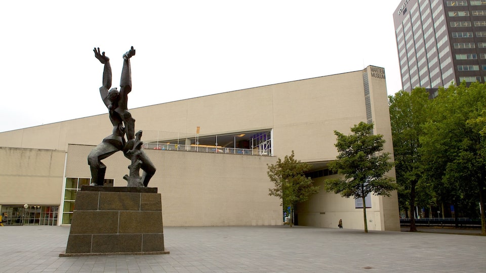 Maritime Museum showing outdoor art and a square or plaza