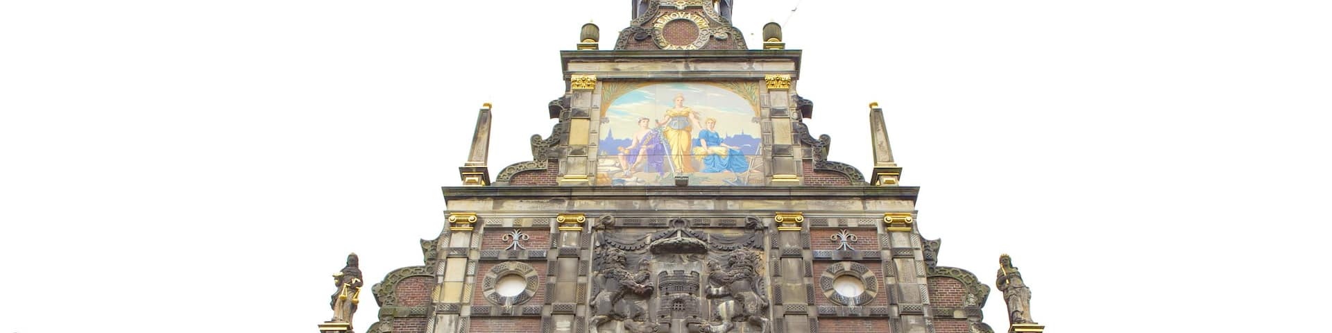 Alkmaar showing heritage elements and heritage architecture