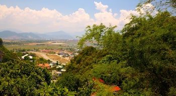 峴港 呈现出 山水美景