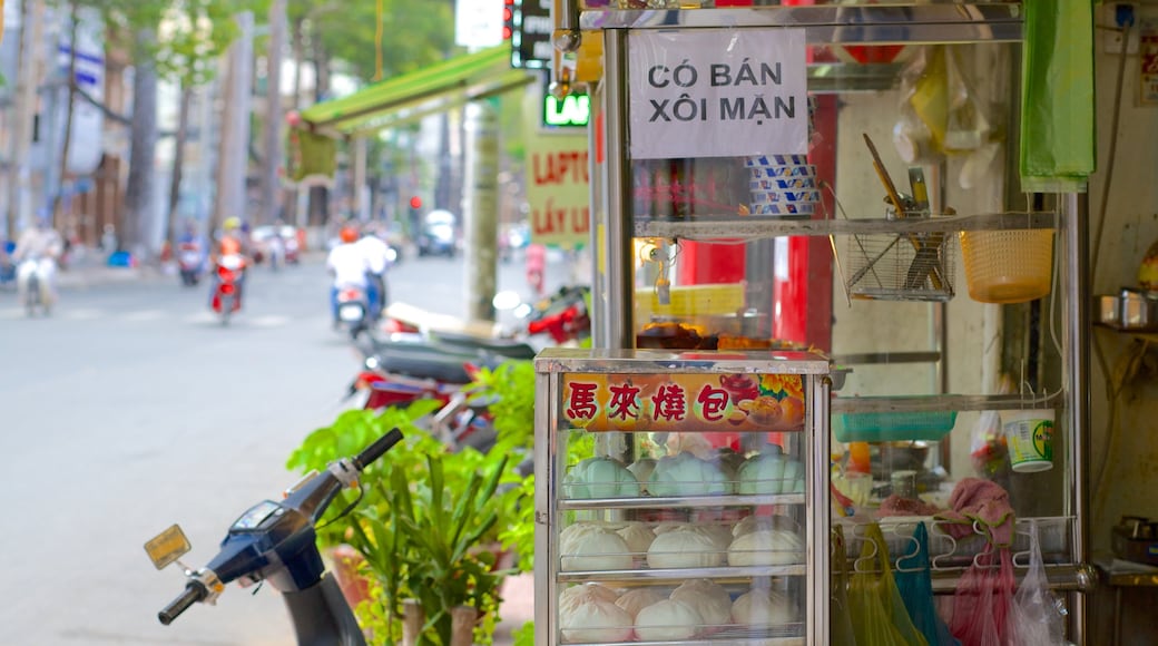 Bui Thi Xuan which includes markets and street scenes