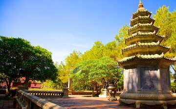 Pagoda Di Thien Mu A Hue Expedia