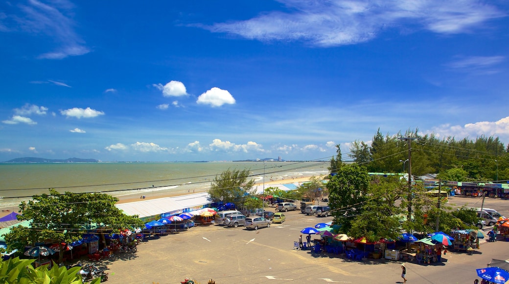 Plage de Long Hai montrant panoramas et vues littorales