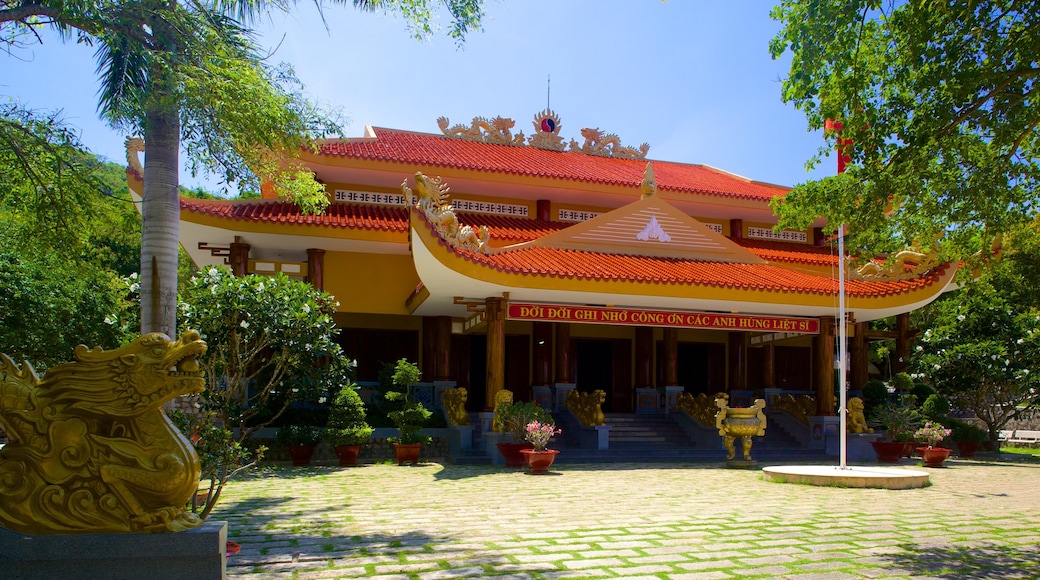 Gunung Minh Dam