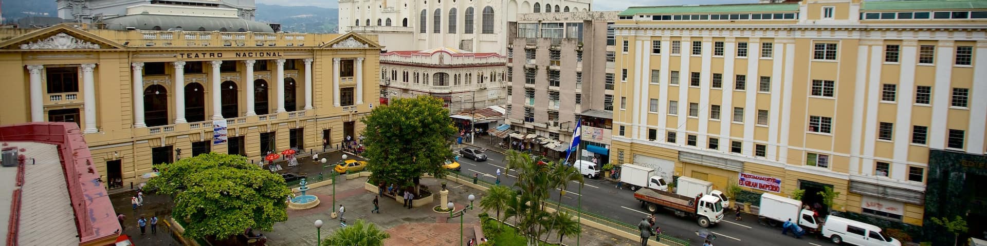 San Salvador presenterar ett torg och affÀrsdistrikt