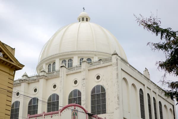 Catedral Metropolitano presenterar en kyrka eller katedral