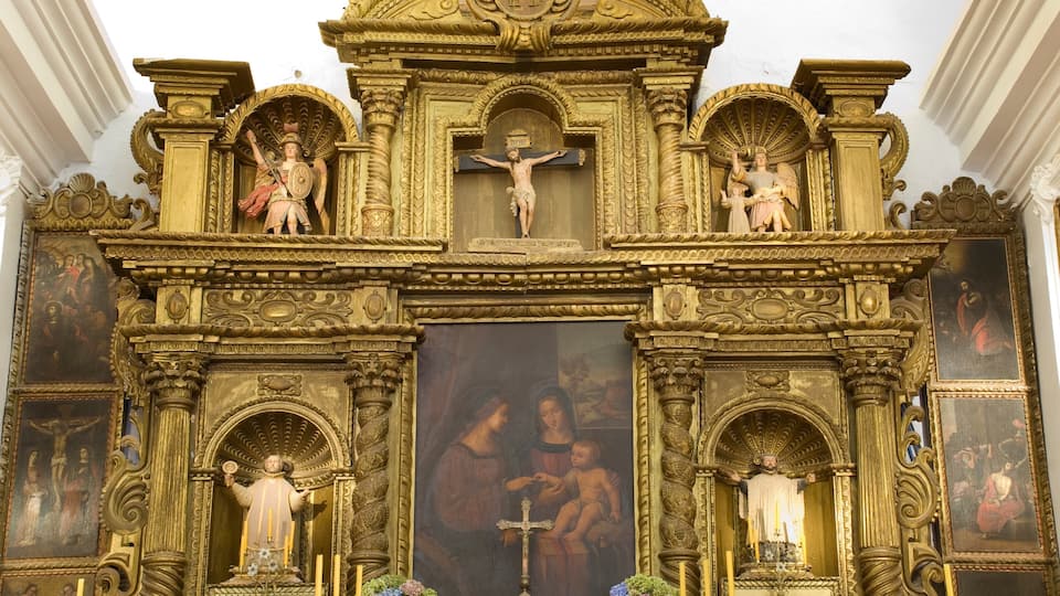 Cordoba which includes religious aspects, interior views and a church or cathedral