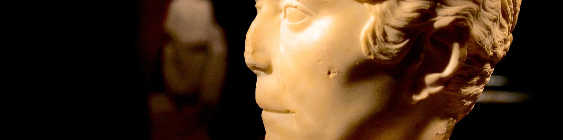 National Archaeological Museum of Tarragona which includes a statue or sculpture and interior views