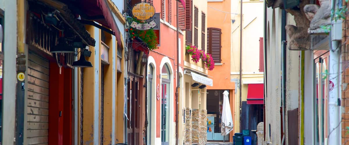 Rimini cho thấy cảnh đường phố