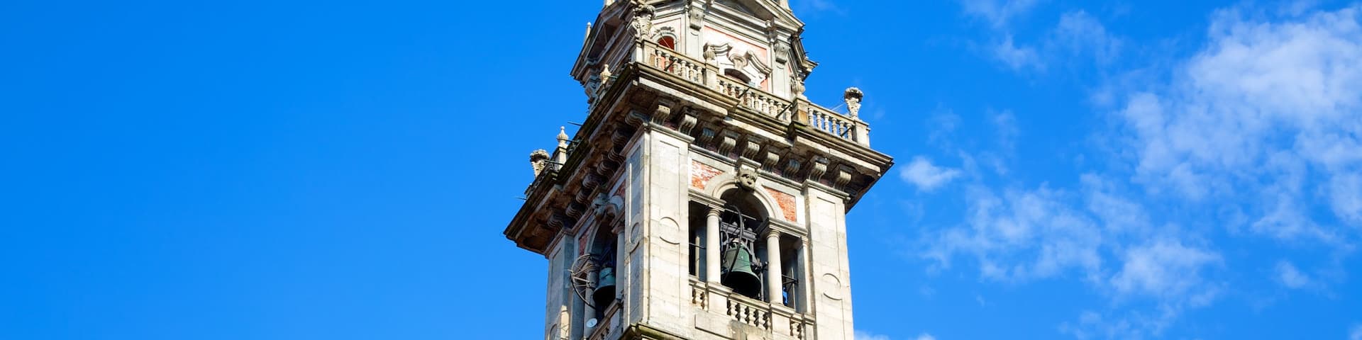 Varese which includes heritage elements