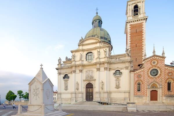 Site religieux Santuario della Madonna di Monte Berico montrant église ou cathédrale, patrimoine architectural et scÚnes de rue