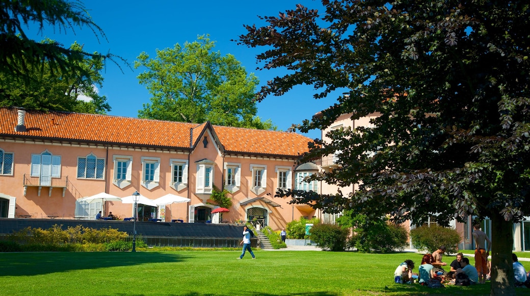 Estense Palace which includes a park