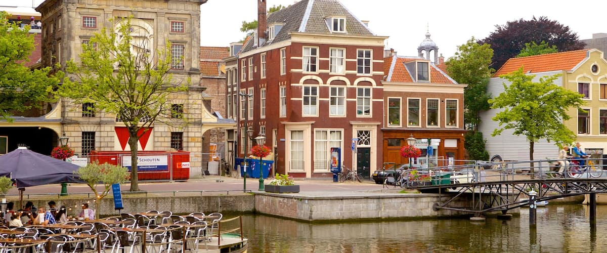 Waag das einen Haus, historische Architektur und Straßenszenen