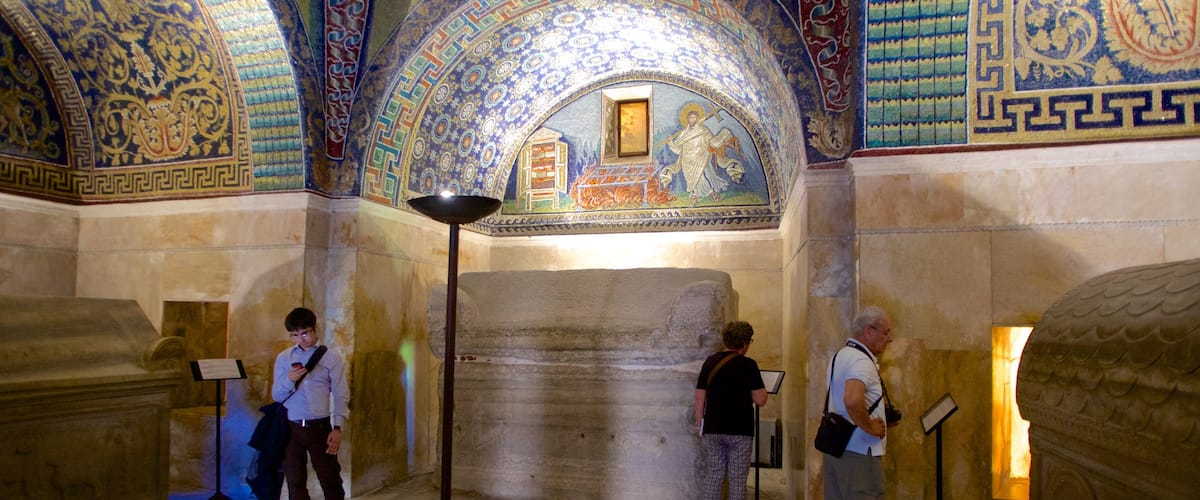 Mausoleum of Galla Placidia featuring heritage elements, religious elements and interior views