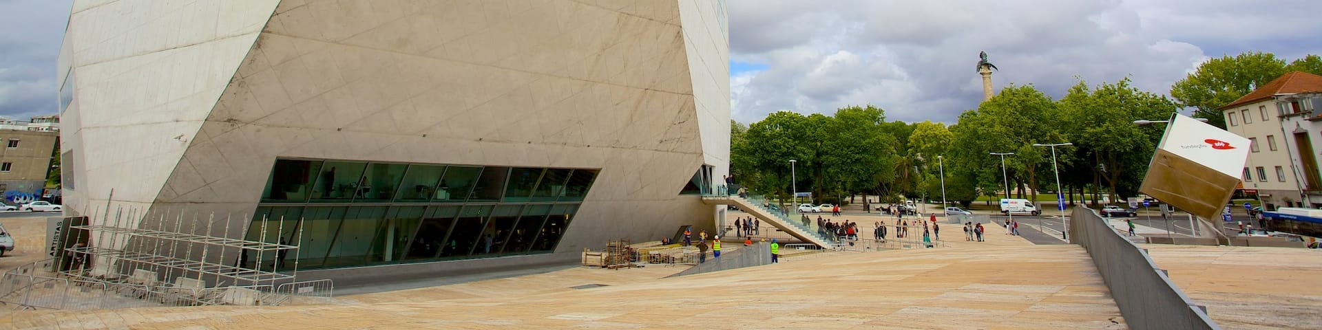 Casa da Musica featuring modern architecture and street scenes