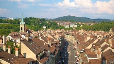 Zeitglockenturm welches beinhaltet Landschaften und Stadt