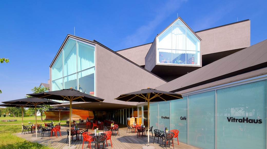 Basilea ofreciendo comidas al aire libre y restaurantes