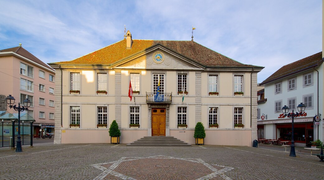 Vevey featuring a square or plaza and a house