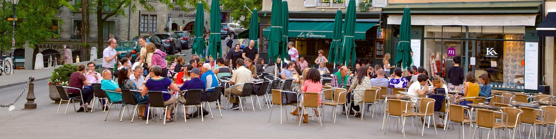 Bourg-de-Four Square which includes cafe lifestyle, street scenes and outdoor eating