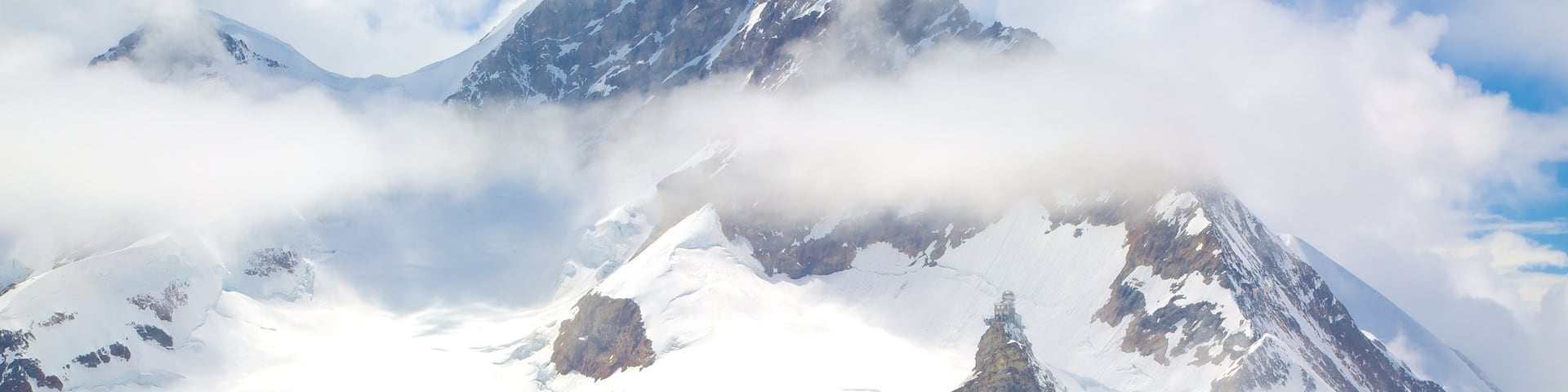 Jungfraujoch which includes mountains and snow