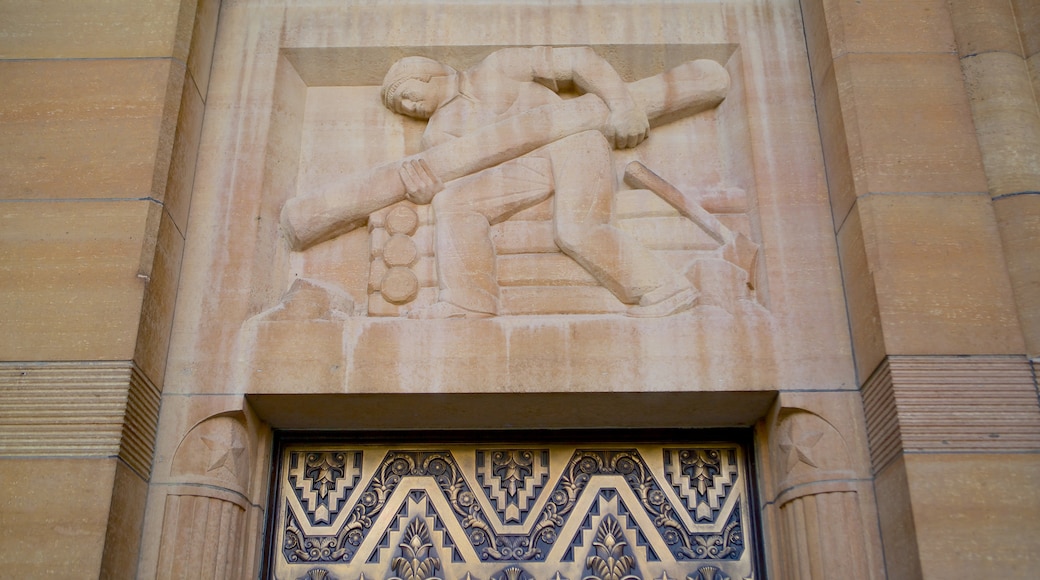 Buffalo City Hall showing heritage architecture