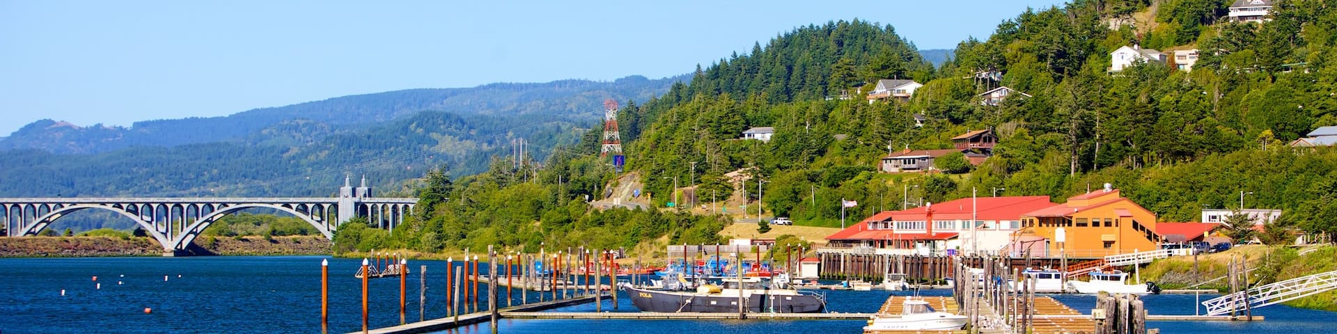 Gold Beach featuring venesatama