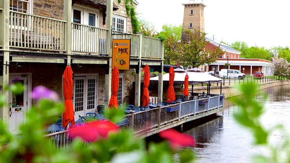 Perth which includes heritage architecture