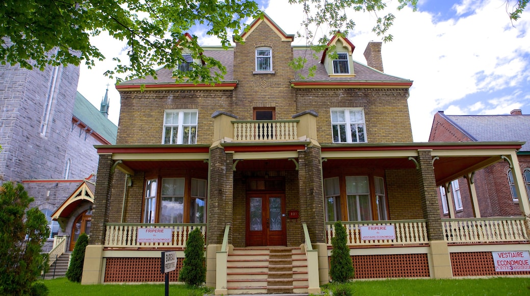 Granby featuring a house