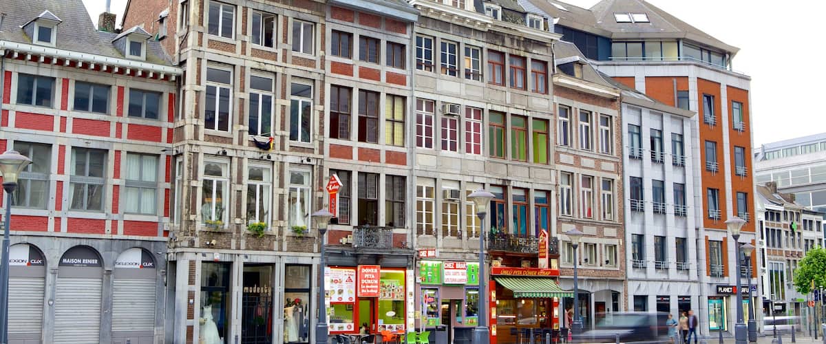 Liege mostrando escenas urbanas