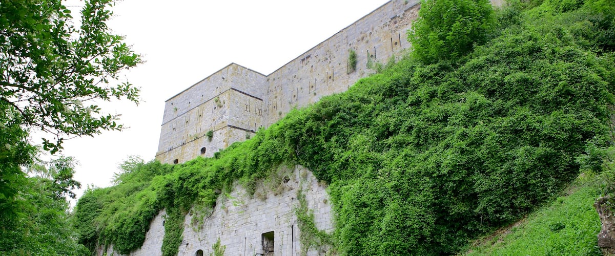 Citadel of Huy showing a castle and heritage architecture