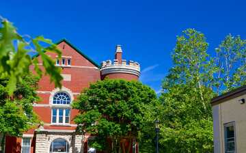 ウッドストック観光ガイド 定番人気スポットを参考に自分にピッタリの観光プランを立てよう エクスペディア ウッドストック観光ガイド 定番人気スポットを参考に自分にピッタリの観光プランを立てよう エクスペディア