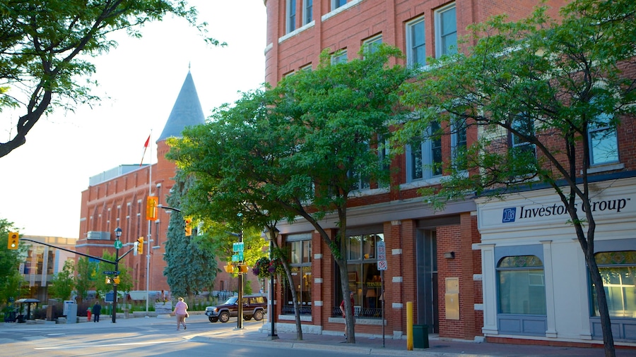 Orillia featuring street scenes