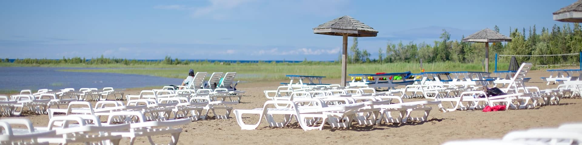 Blue Mountain Beach which includes a sandy beach
