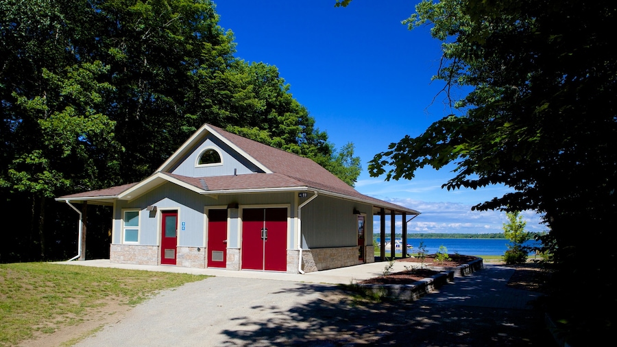 Georgian Bay Islands National Park mostrando una casa