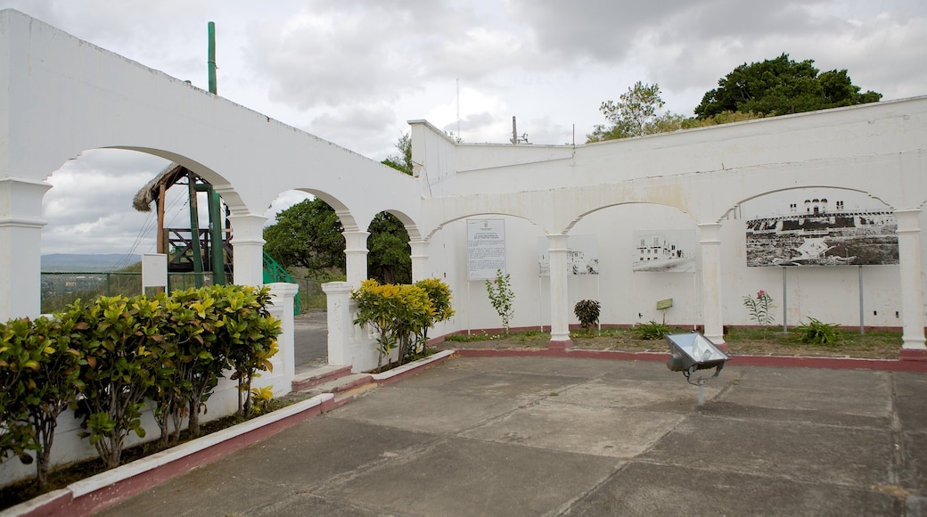 Monumento a Sandino