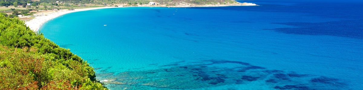Calvi das einen allgemeine Küstenansicht