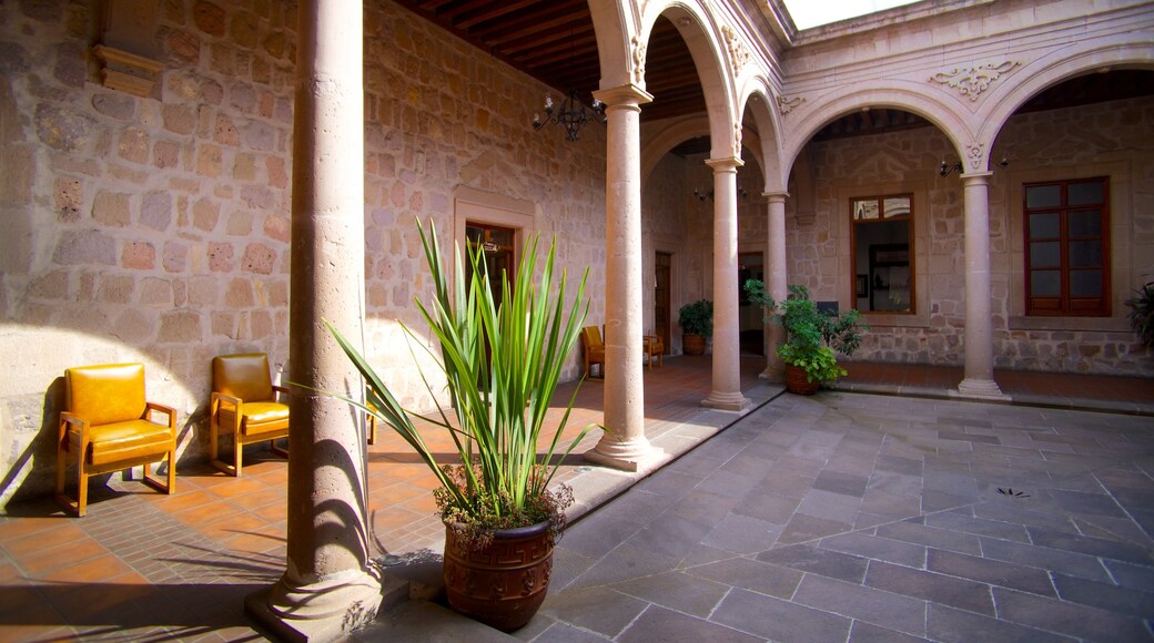 Casa Natal de Morelos mostrando arquitetura de patrimĂŽnio