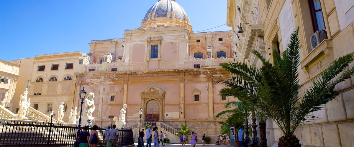 Provinz Palermo mit einem historische Architektur, Platz oder Plaza und Kirche oder Kathedrale