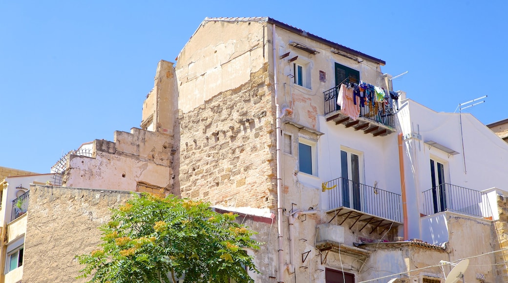 Palermo inclusief historische architectuur en een huis