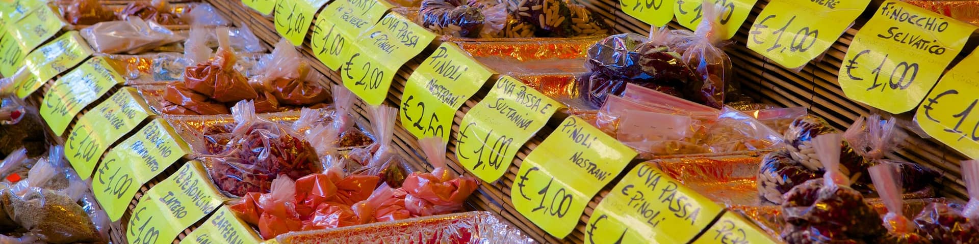 Il Capo Market showing food