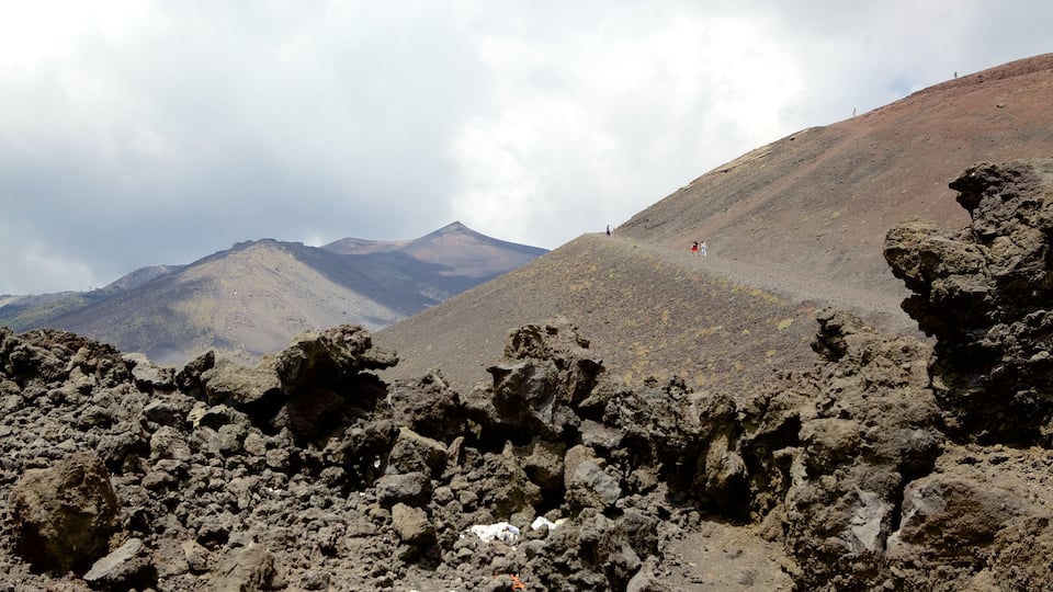 Mount Etna which includes mountains