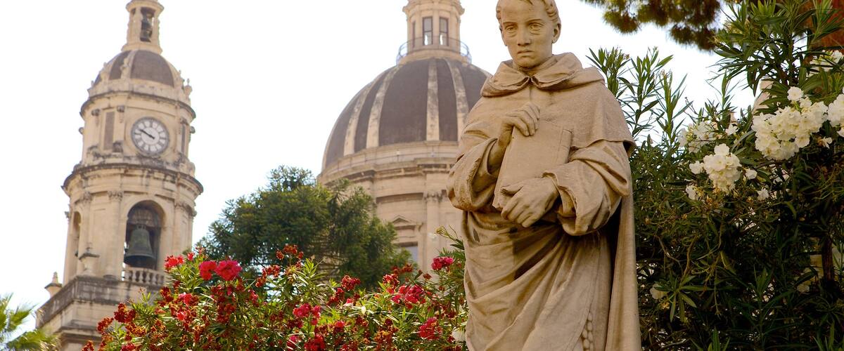 85911 Duomo Of Catania jpg impolicy fcrop w 1200 h 500 q medium 85911-duomo-of-catania-jpg-impolicy-fcrop-w-1200-h-500-q-medium